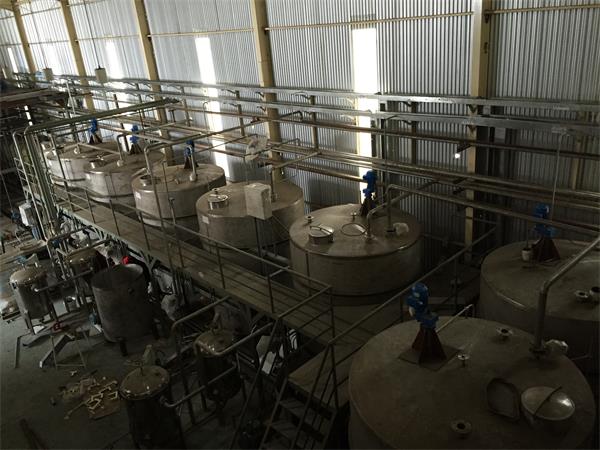 Raw-sugar-refining-machine.jpg