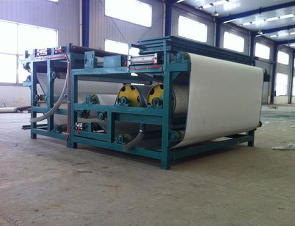 Cassava residue dehydration machine