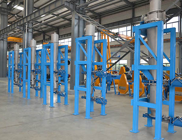High-consistency cleaner-paper pulp processing machine