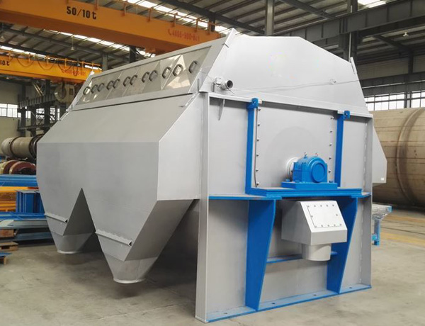 Disc thickener-paper pulp processing machine